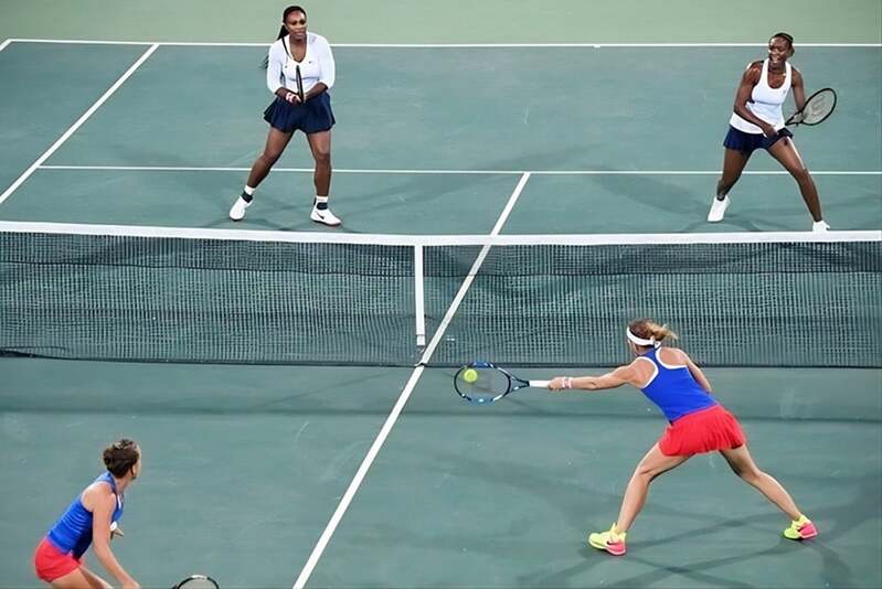 Một số trận đấu rút gọn có thể dùng luật no-ad thay cho deuce truyền thống. 