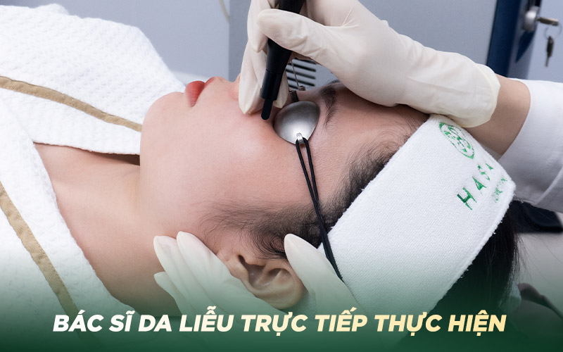 Bác sĩ da liễu có thể chỉ định laser, đốt điện hoặc thuốc kê đơn cho mụn cóc dai dẳng. 