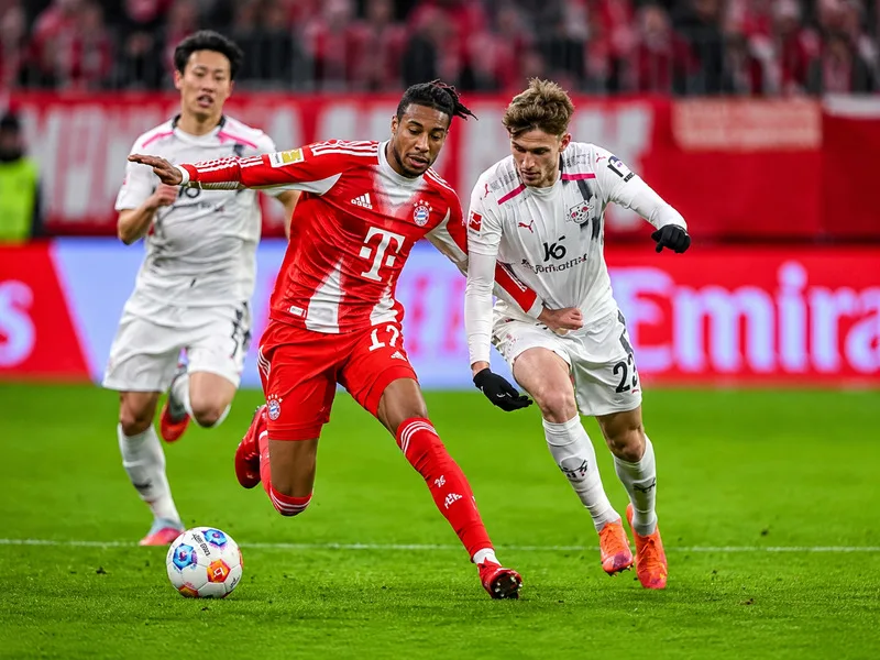 Giải vô địch Đức Bundesliga nổi bật với lối chơi tốc độ cao, pressing mạnh, chuyển trạng thái nhanh và nhiều chân sút hàng đầu.